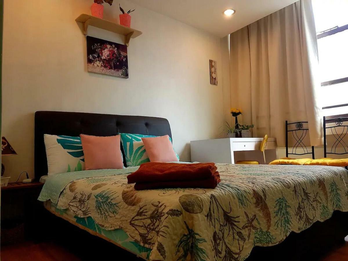Homestay 4U Malacca Екстер'єр фото