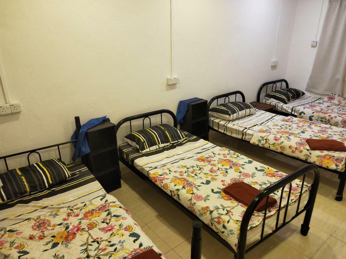 Homestay 4U Malacca Екстер'єр фото