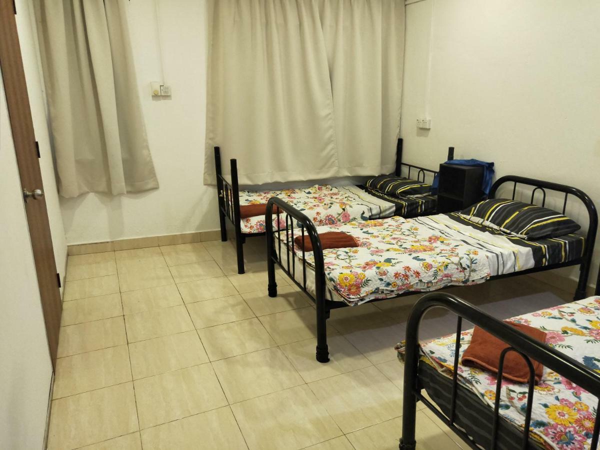 Homestay 4U Malacca Екстер'єр фото